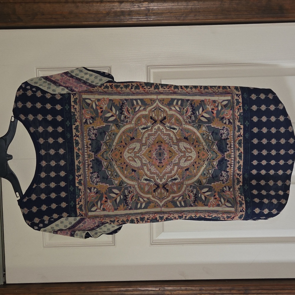 Lucky Brand Blue, Cream & Peach Graphic Top - Picture 2 of 6
